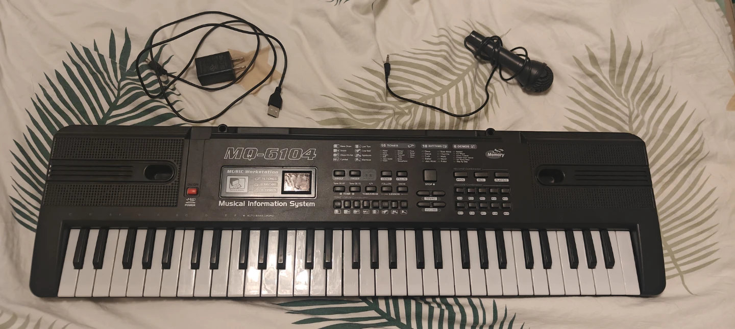 Electronic Keyboard with Microphone (61 keys) - photo 3