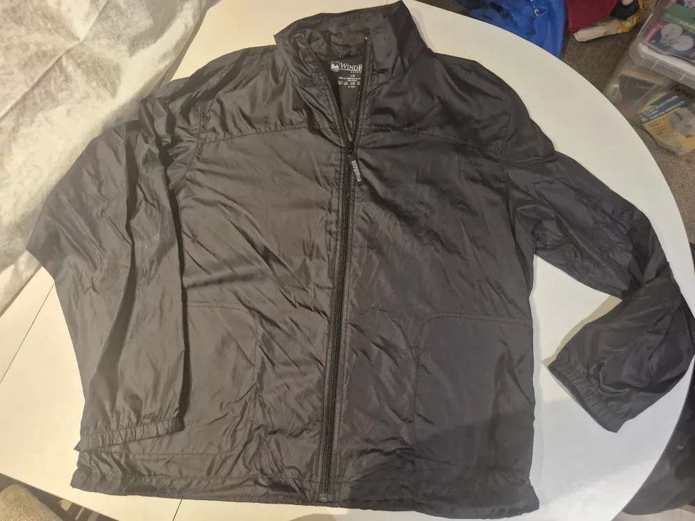 Wind River Outfitting Co. Jacket - Size L/G