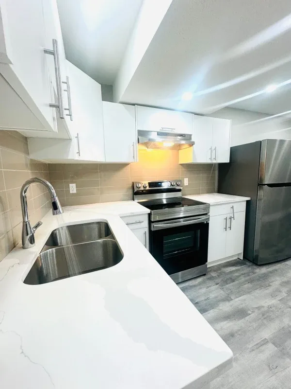 BRAND NEW BASEMENT SUITE WITH SEPARATE ENTRANCE FOR RENT