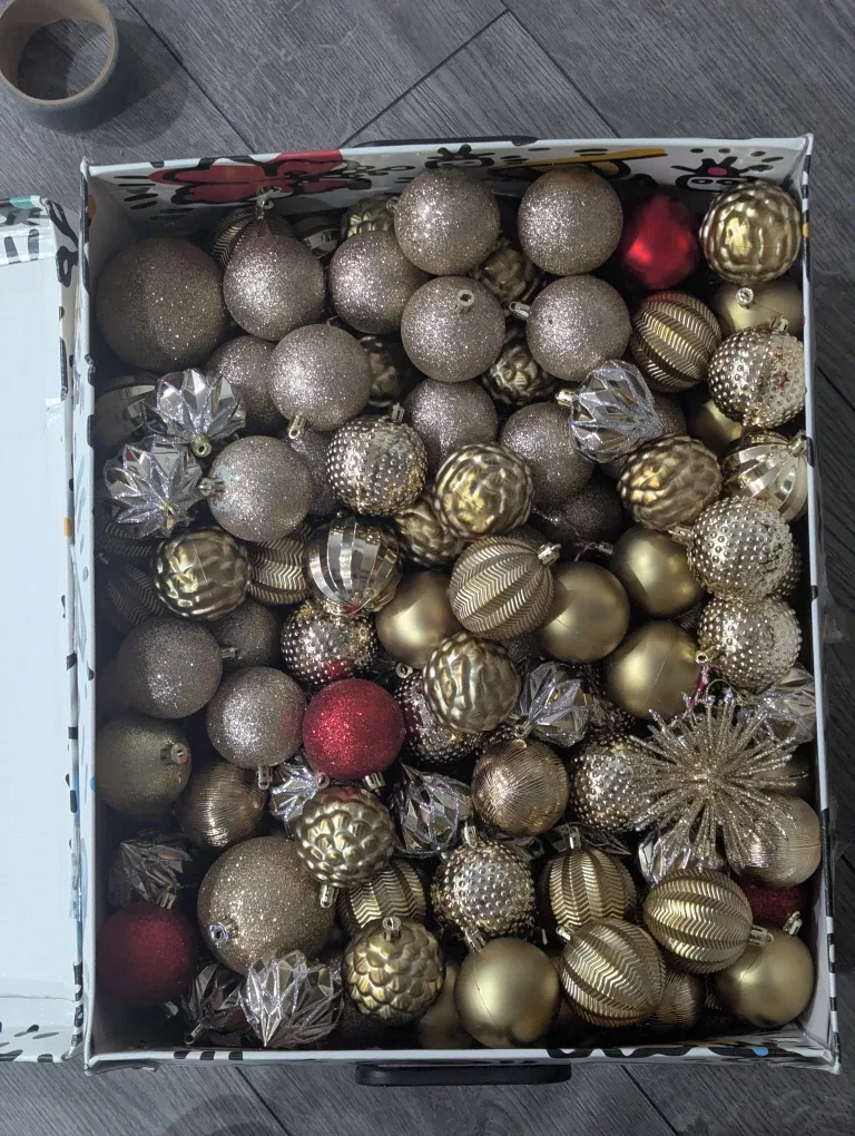 Box of Christmas Ornaments - Gold and Red image indicator(2)