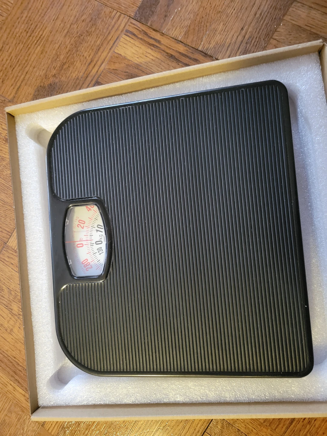 Black Bathroom Scale - Like New!