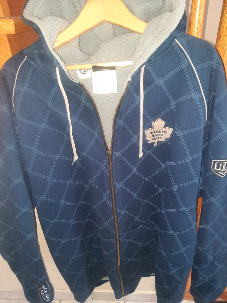 Toronto Maple Leafs Full Zip Winter Hoodie - Adult XXL - photo 2