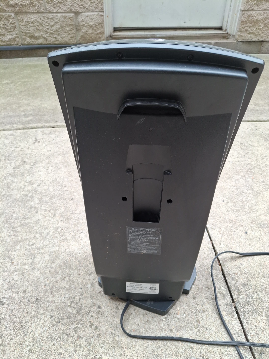 Lasko CC23161 Motion Heat Whole Room Ceramic Heater - Black - photo 2