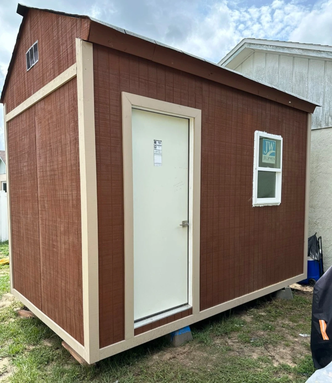 Shed New 12x8x9