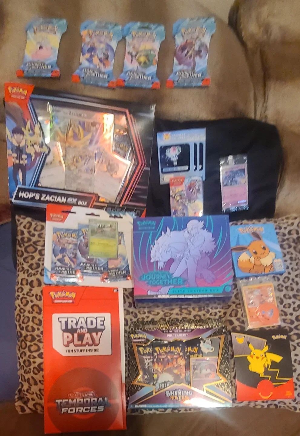 Pokémon Hop's Zacian EX Box + More!