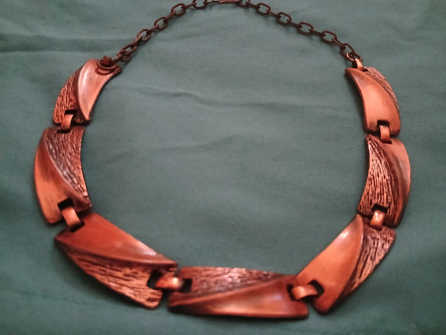 Vintage Copper-Tone Necklace - photo 2