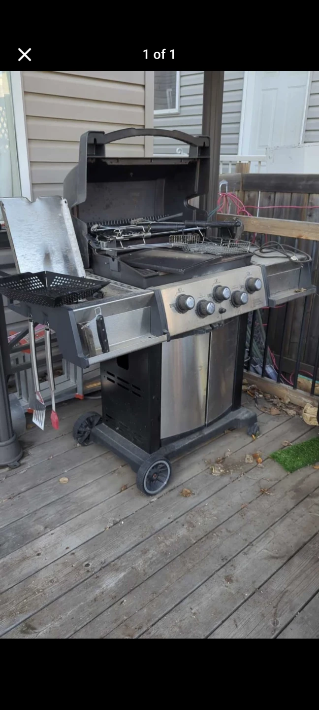 Used natural gas BBQ Grill