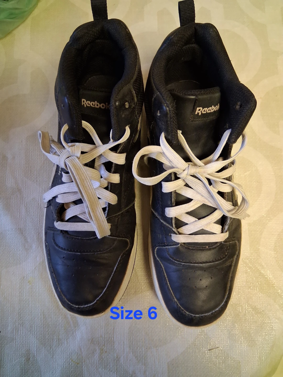Reebok High-Top Sneakers - Size 6 - photo 2