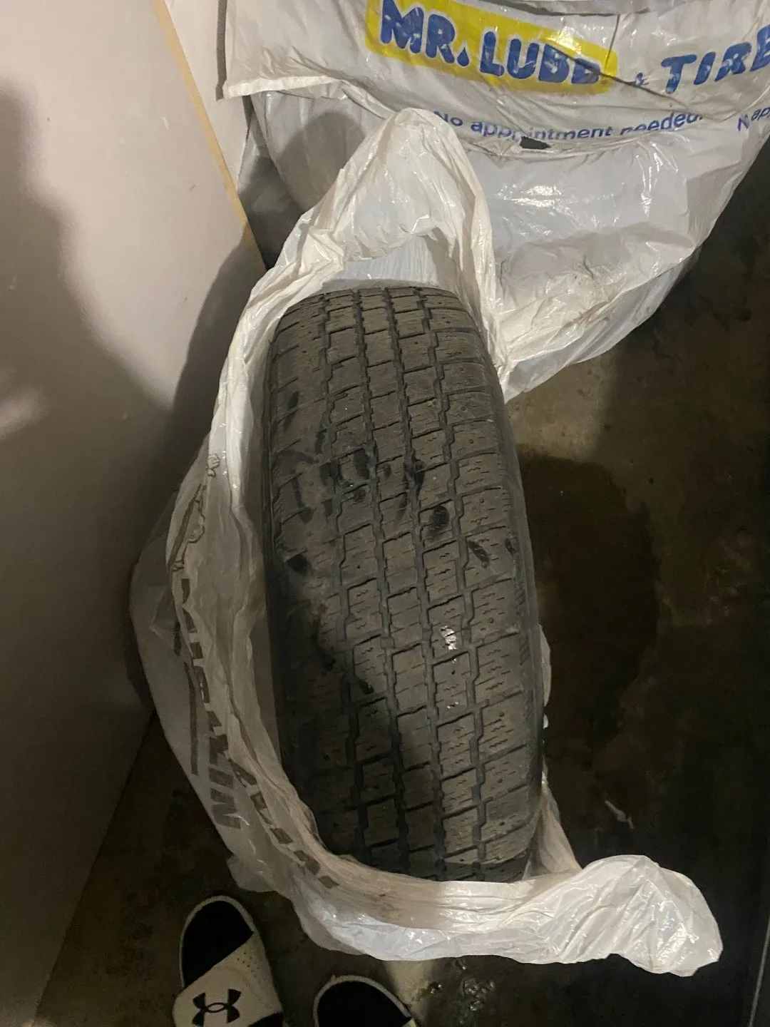 205/70R15 Tires and rims image indicator(6)