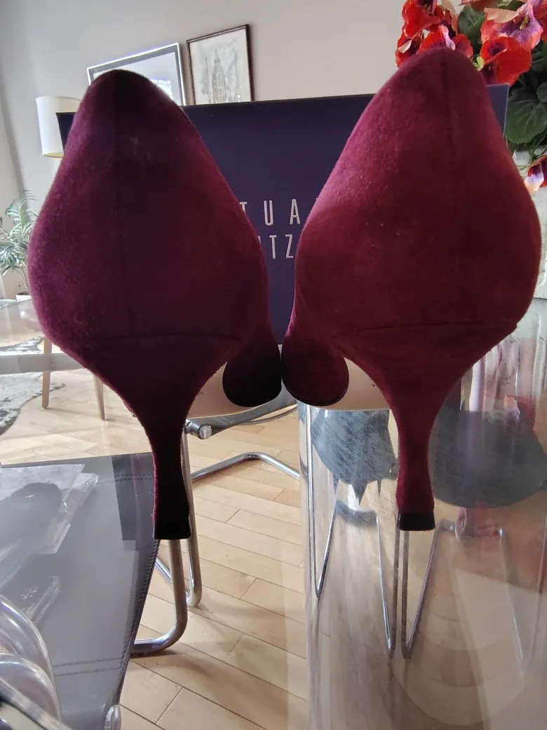 Stuart Weitzman Suede Pumps – Size 6.5 (fit more like a 7) image indicator(6)