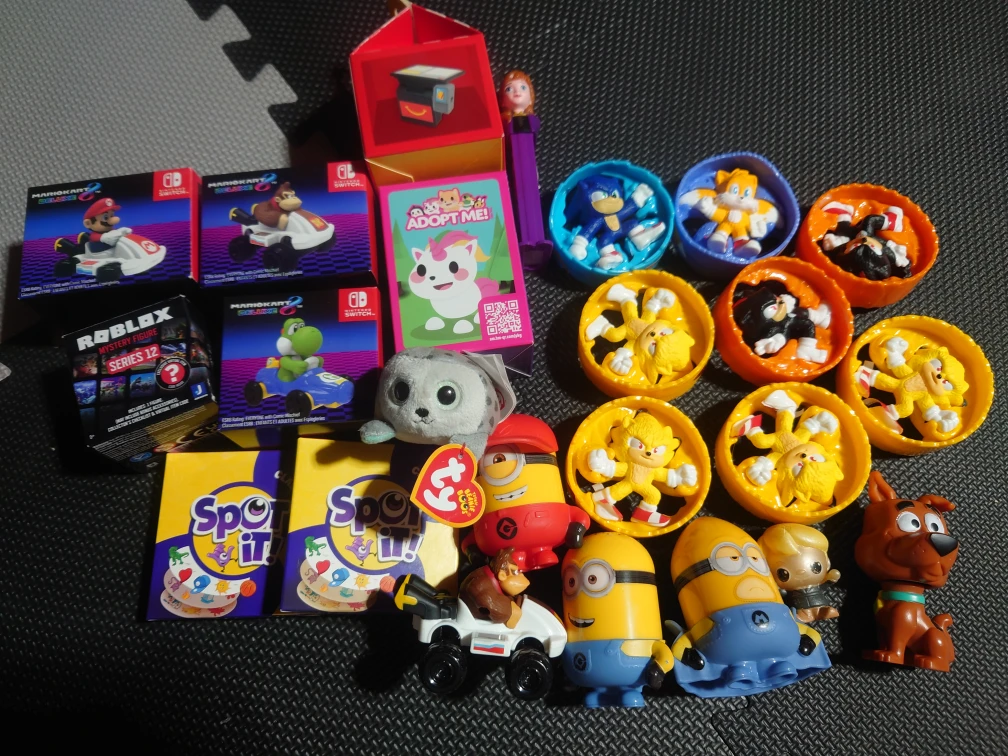 Mixed Lot of Toys: Mario Kart, Sonic, Minions & More!