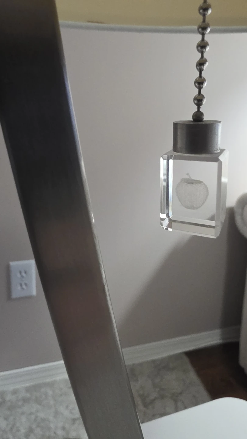 Table Lamp with Silver Base - photo 2
