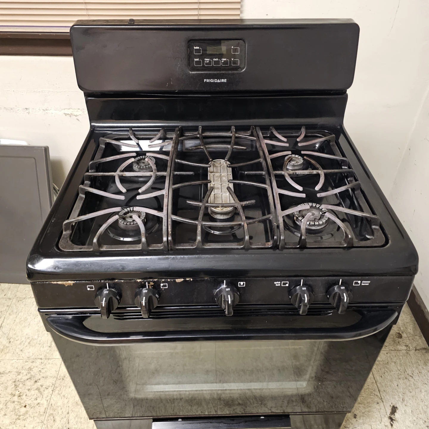 Frigidaire Black Gas Range Stove