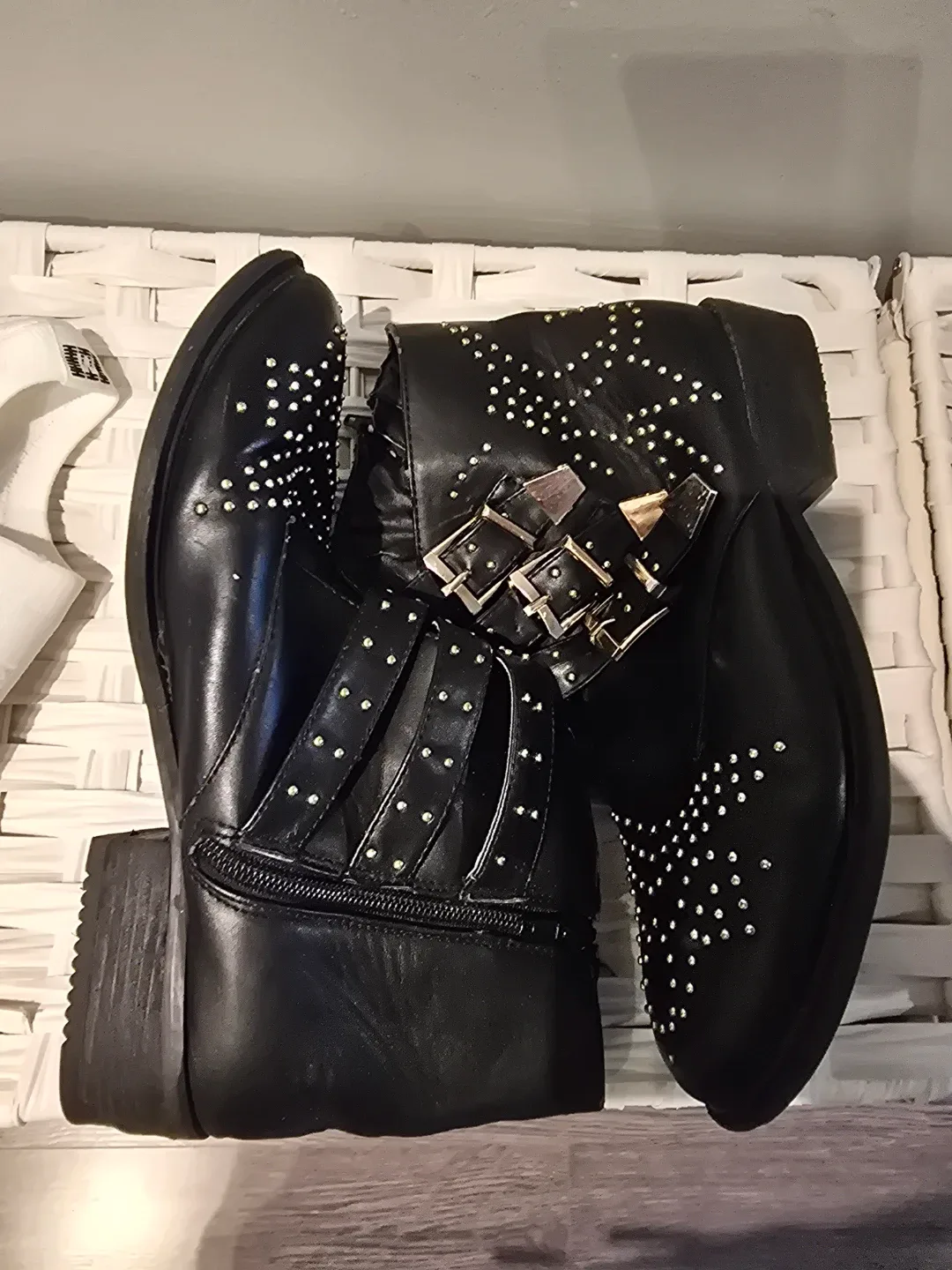 Black Studded Ankle Boots & White Platform Sandals image indicator(2)