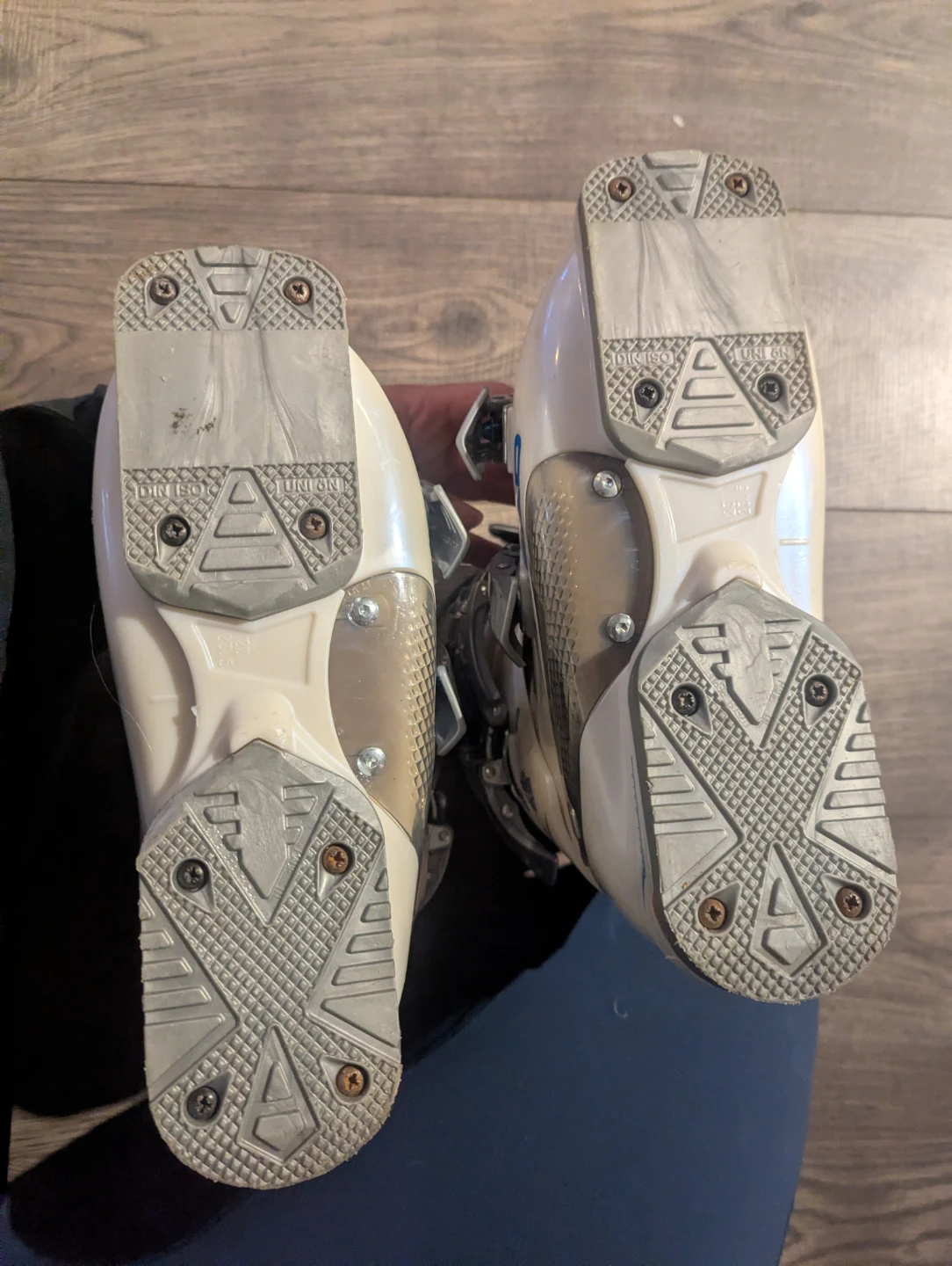 Head Edge 8.3 Ski Boots - Size 23/23.5 - photo 5