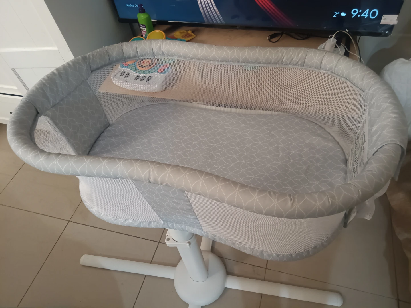 HALO BassiNest Swivel Sleeper - photo 2