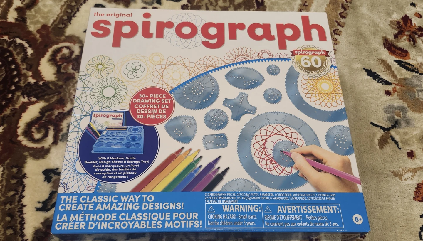 Spirograph 30+ Piece Drawing Set - New