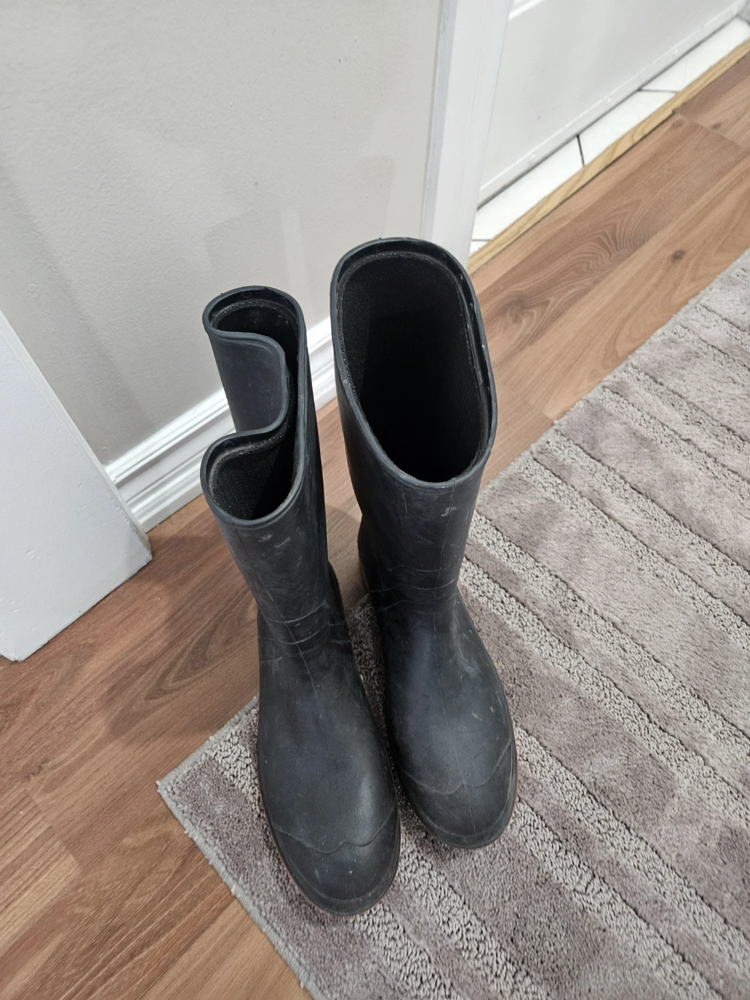 Black Rubber Boots - Size 11 - photo 5