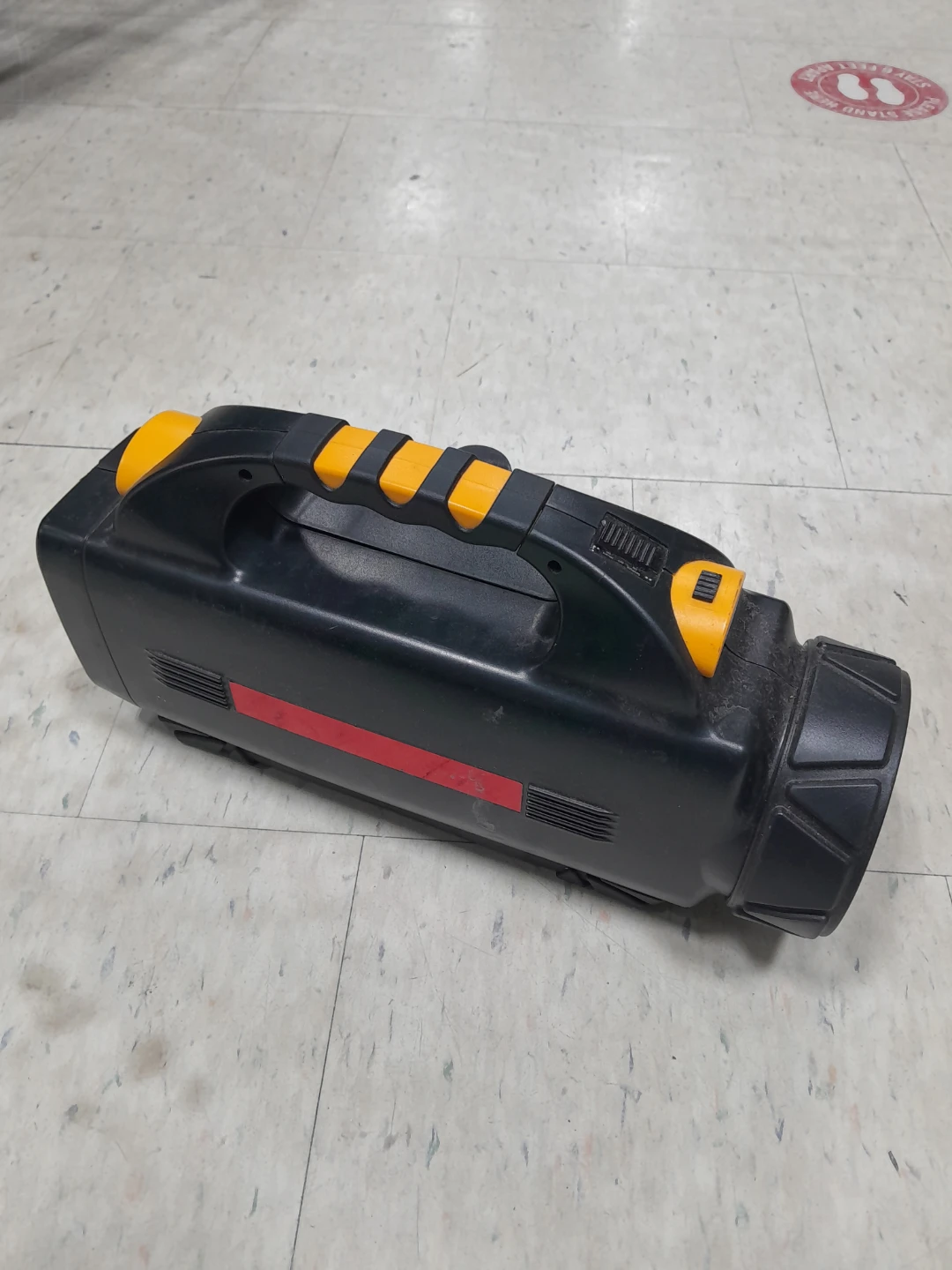 Flashlight with Tool Kit Portable - photo 2