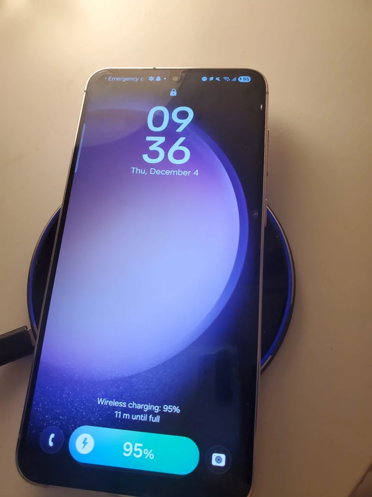 Wireless Charger Pad - photo 3