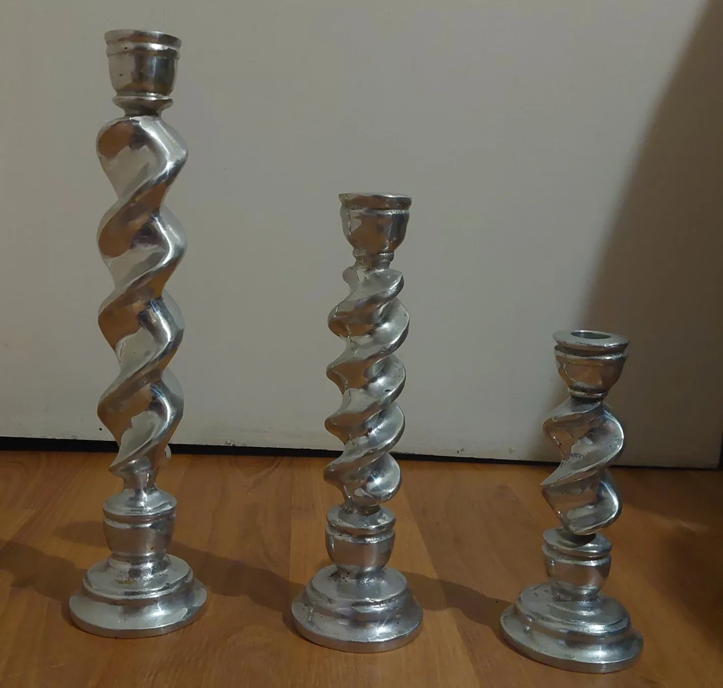 Set of 3 Silver Metal Candle Holders