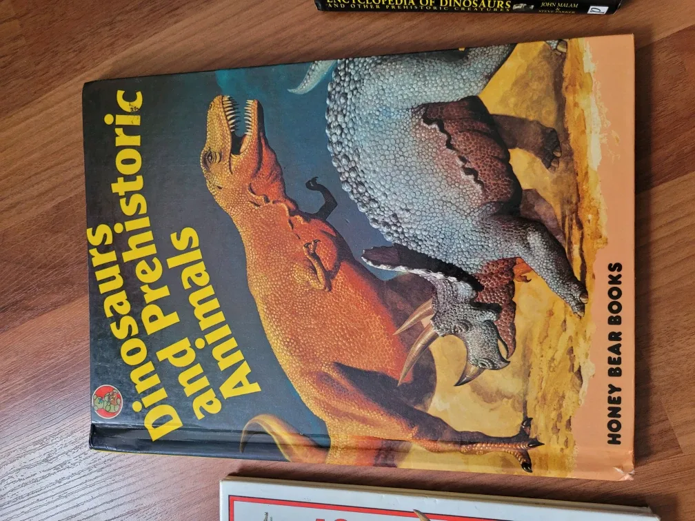 Dinosaurs  Books image indicator(5)