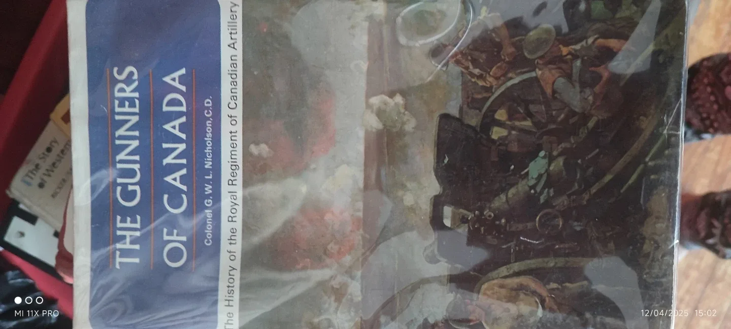 The Gunners of Canada Book image indicator(4)