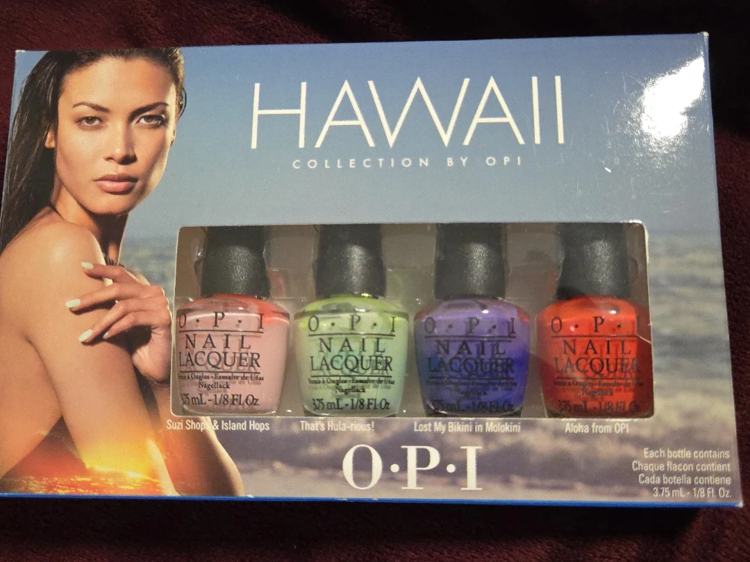 OPI Hawaii Collection Mini Nail Lacquers Set