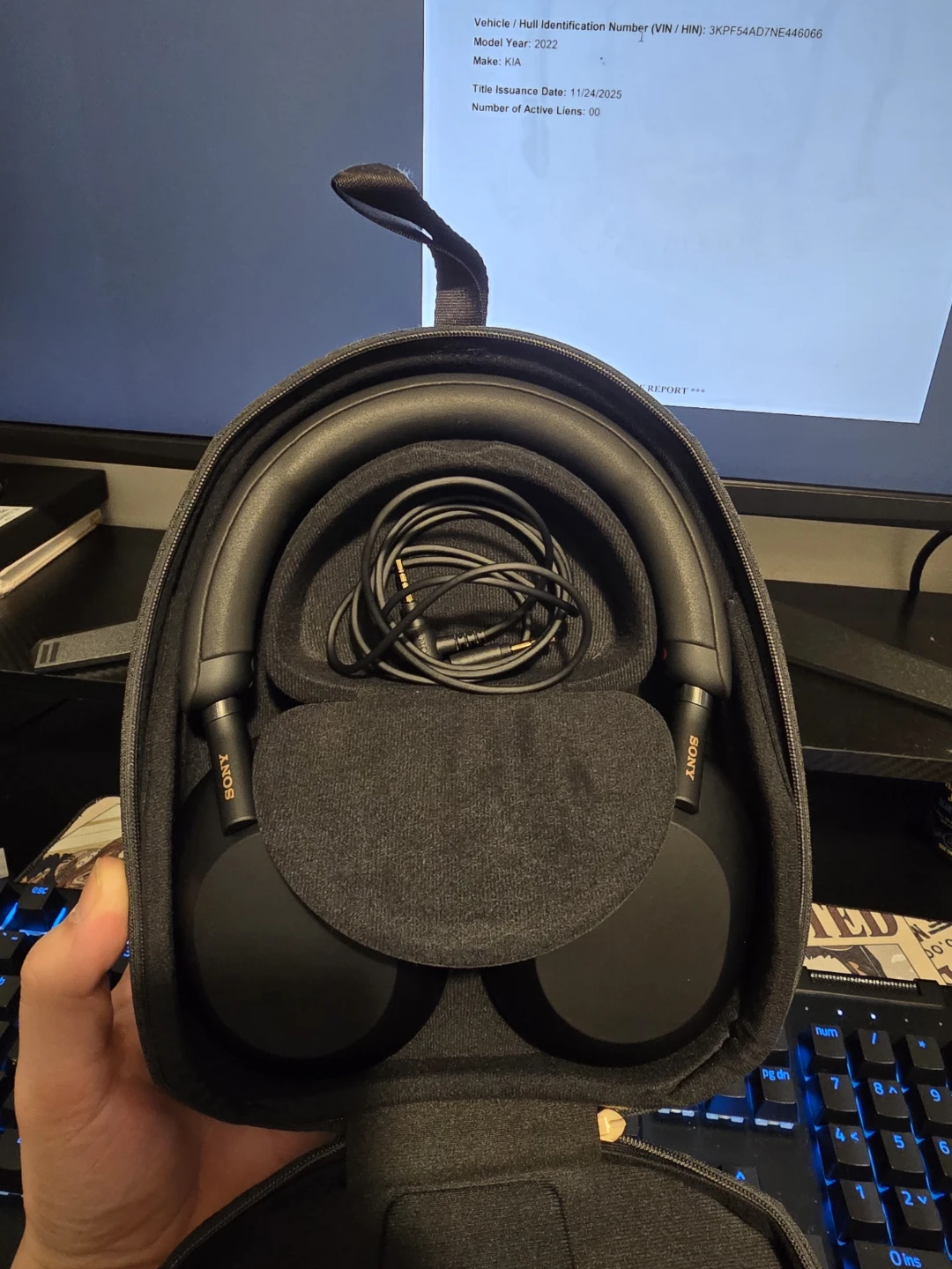 Sony WH-1000XM5 Wireless Noise Canceling Headphones - Black - photo 5