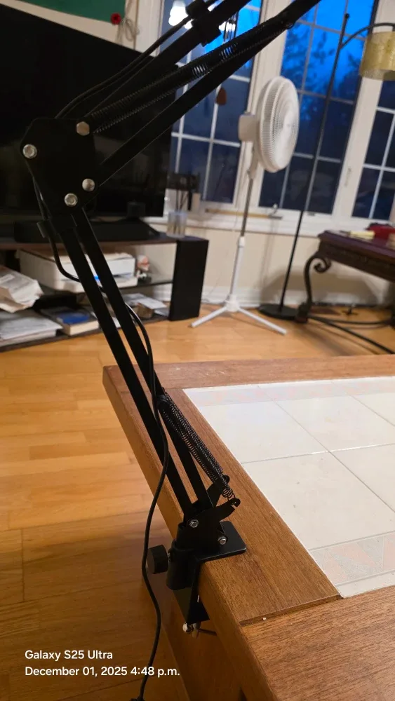 LED Desk Lamp with Adjustable Arm image indicator(4)