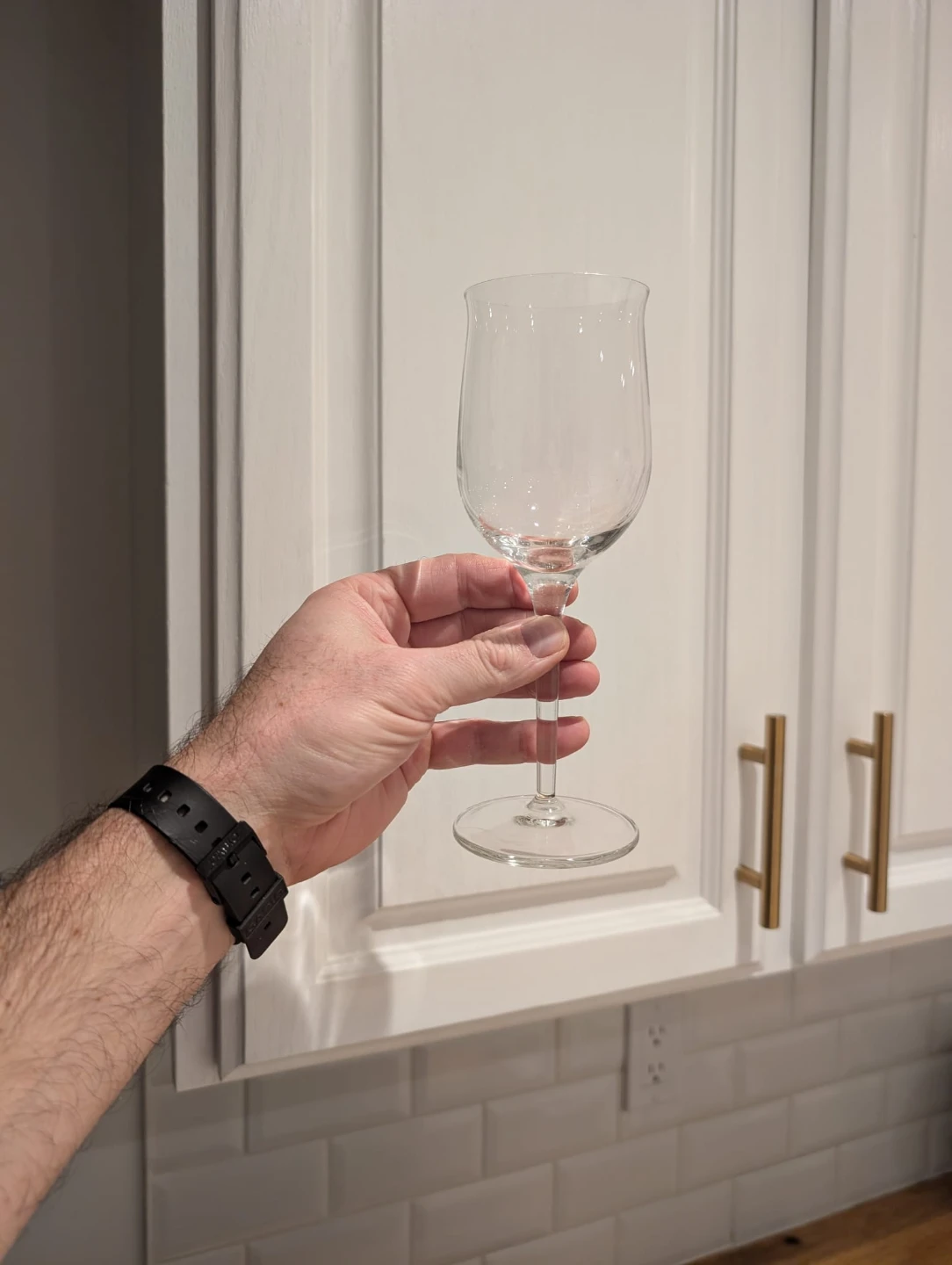Luigi Bormioli Rembrandt Wine Glasses (Set of 6) - photo 2