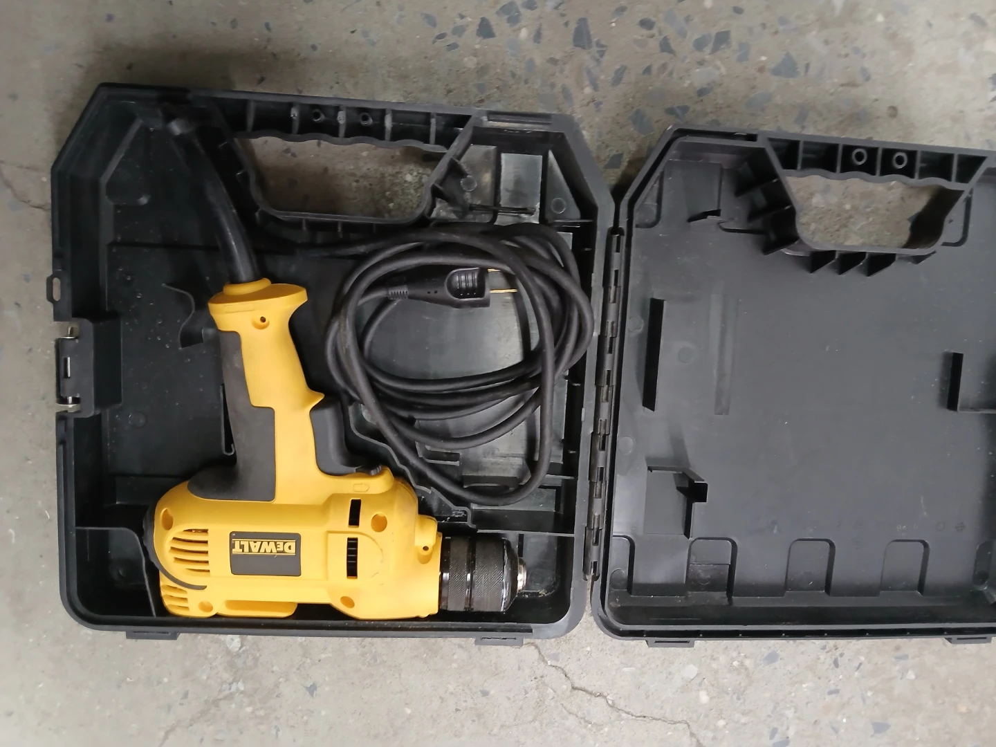 DeWalt DWD115 3/8" VSR Drill - photo 4