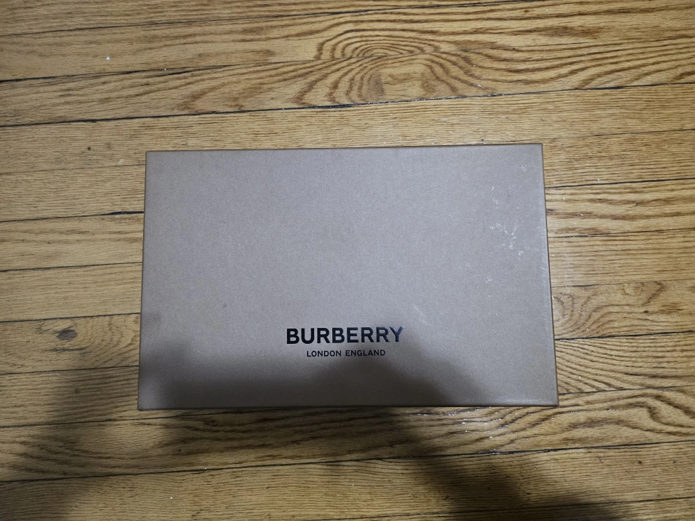 Burberry Low Top Sneakers, UK 10.5 / US 11.5 - photo 2
