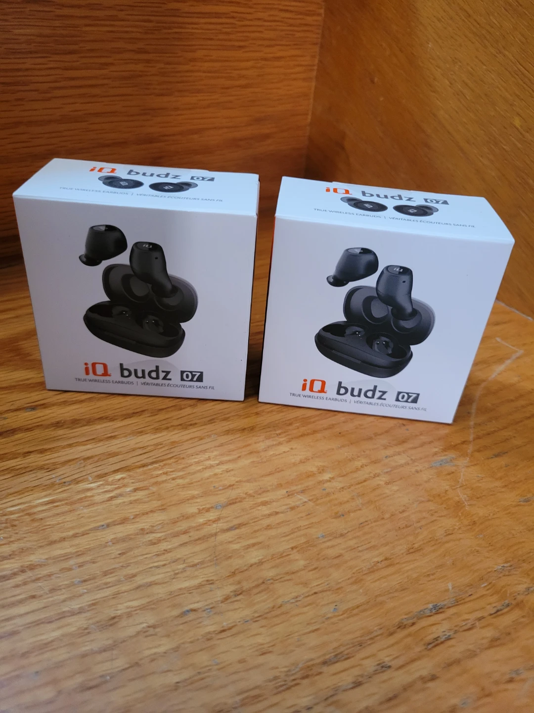 New iQ budz 07 True Wireless Earbuds