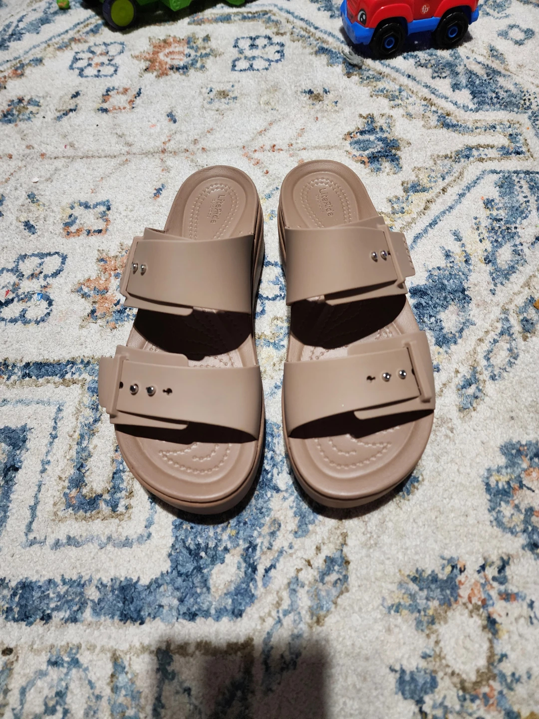 Crocs Women's platform Sandals Size 8