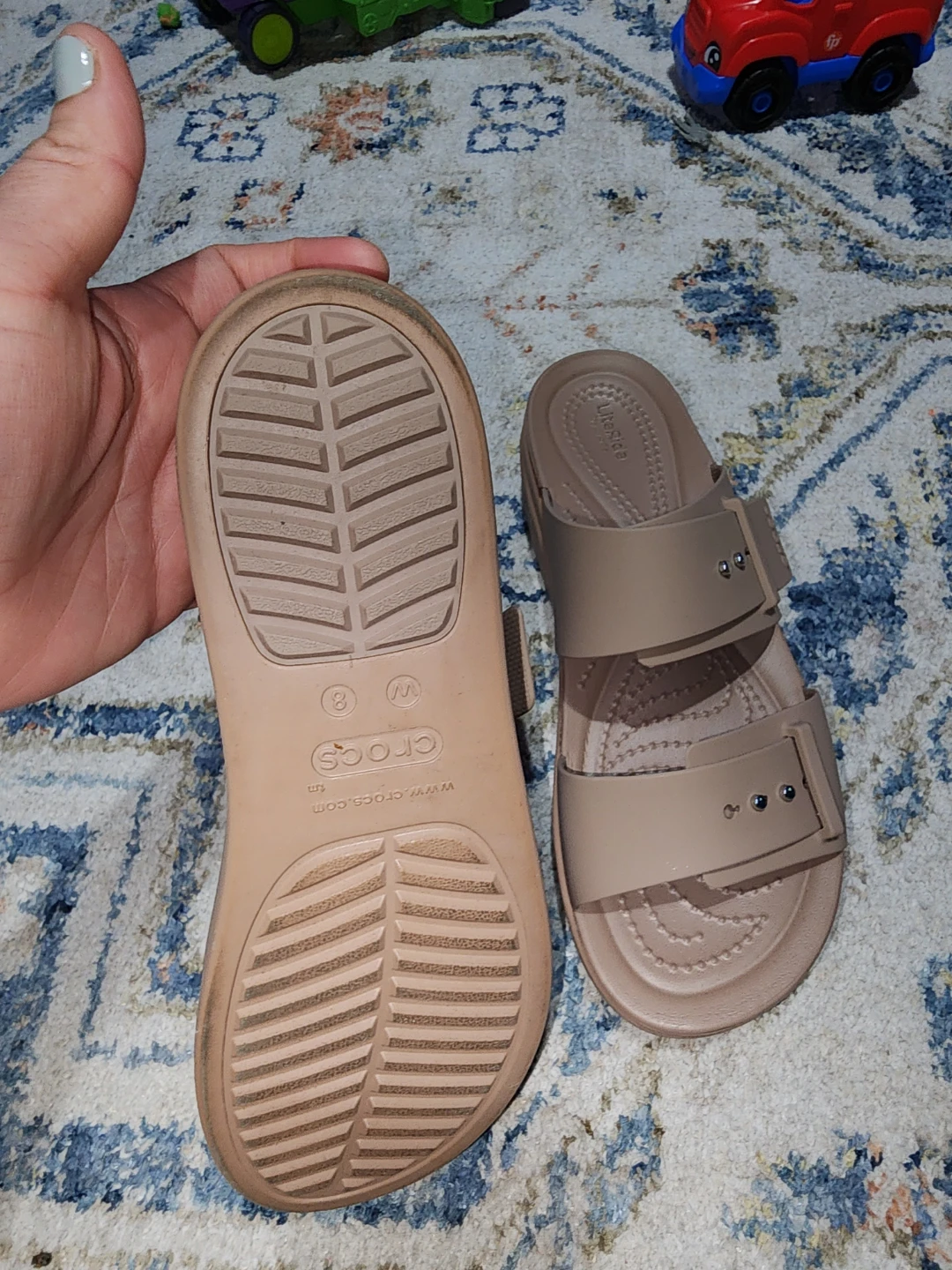 Crocs Women's platform Sandals Size 8 - photo 2