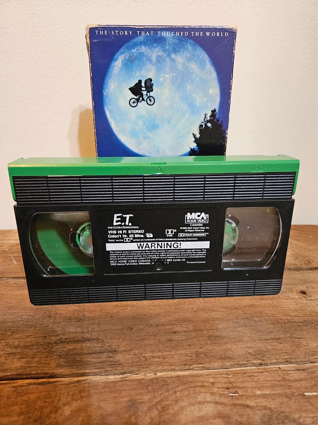 E.T. the Extra-Terrestrial VHS Tape image indicator(2)