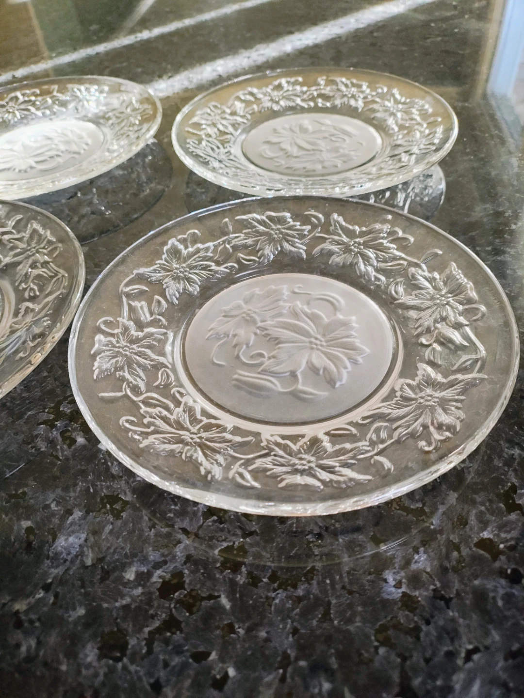 Princess House Fantasia Crystal dessert plates set of 4 - photo 3