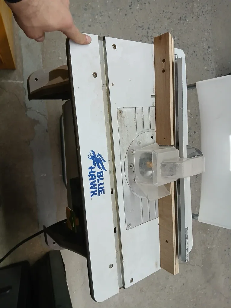 Blue Hawk Router Table Model 1034.1