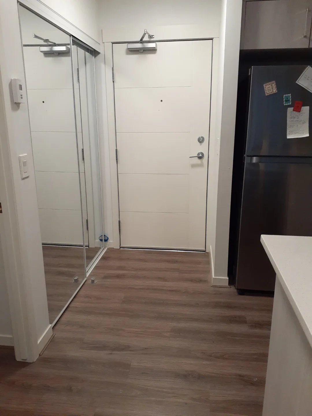 High rise apartment for rent image indicator(6)