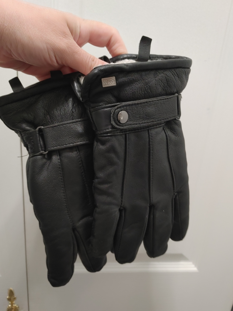 Men's  Black Leather Gloves 100% Goatskin leather