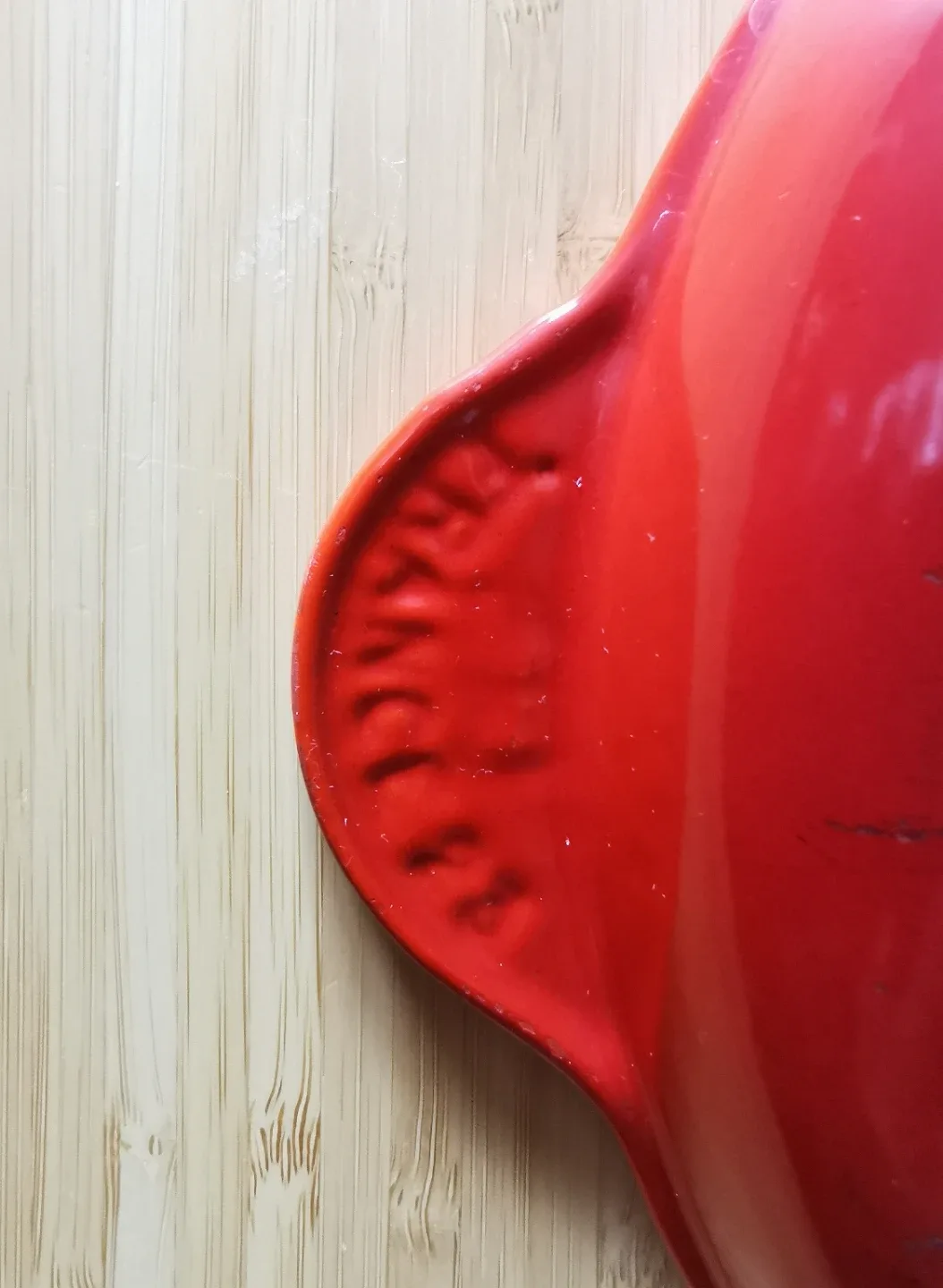 Le Creuset Cast Iron Skillet image indicator(6)