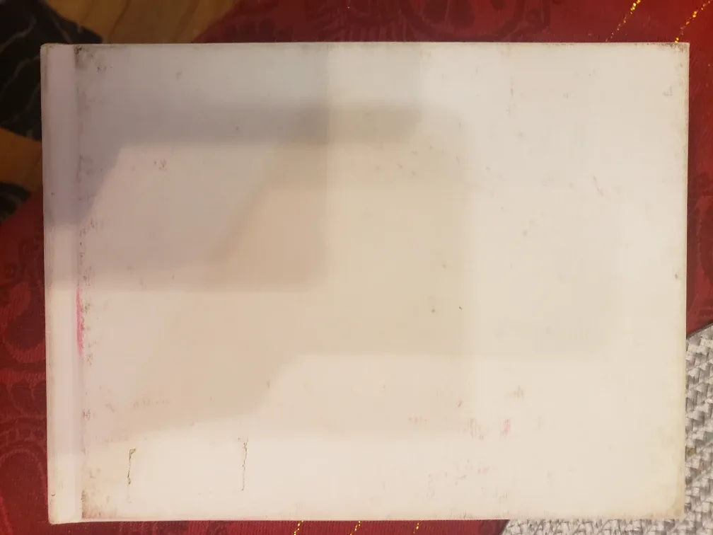 Batman Arkham City Collectible Art Book & PS3 Game image indicator(4)