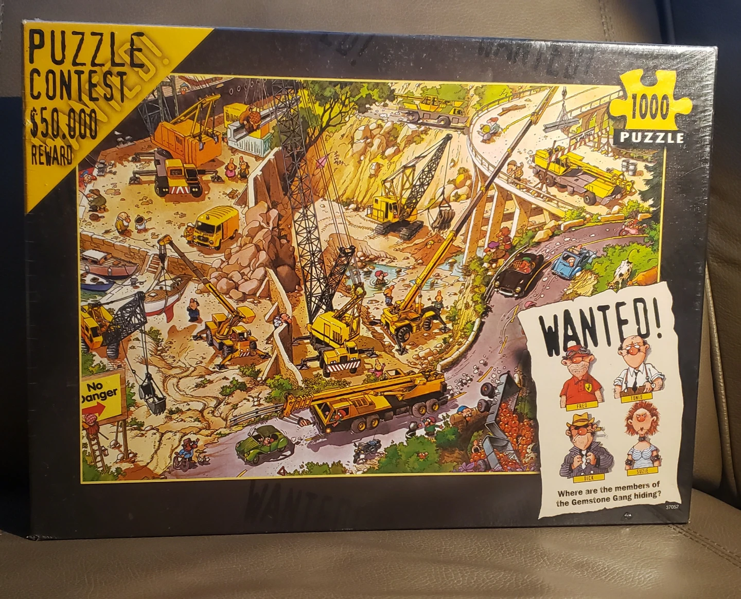 University Games Wanted Puzzle Contest 1000 Piece