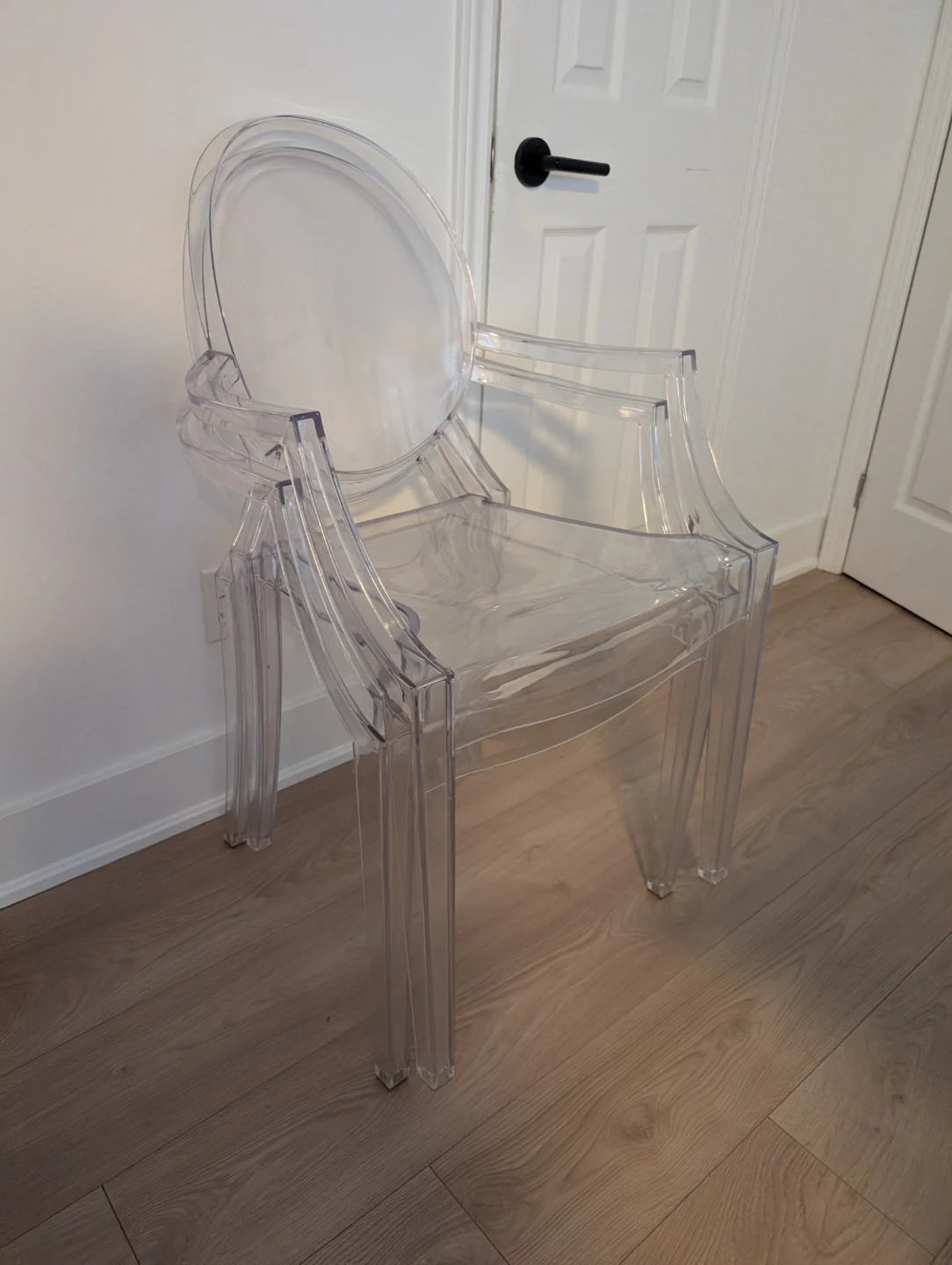 Set of 6 Ghost Chairs - Clear (price is for all 6) - photo 2