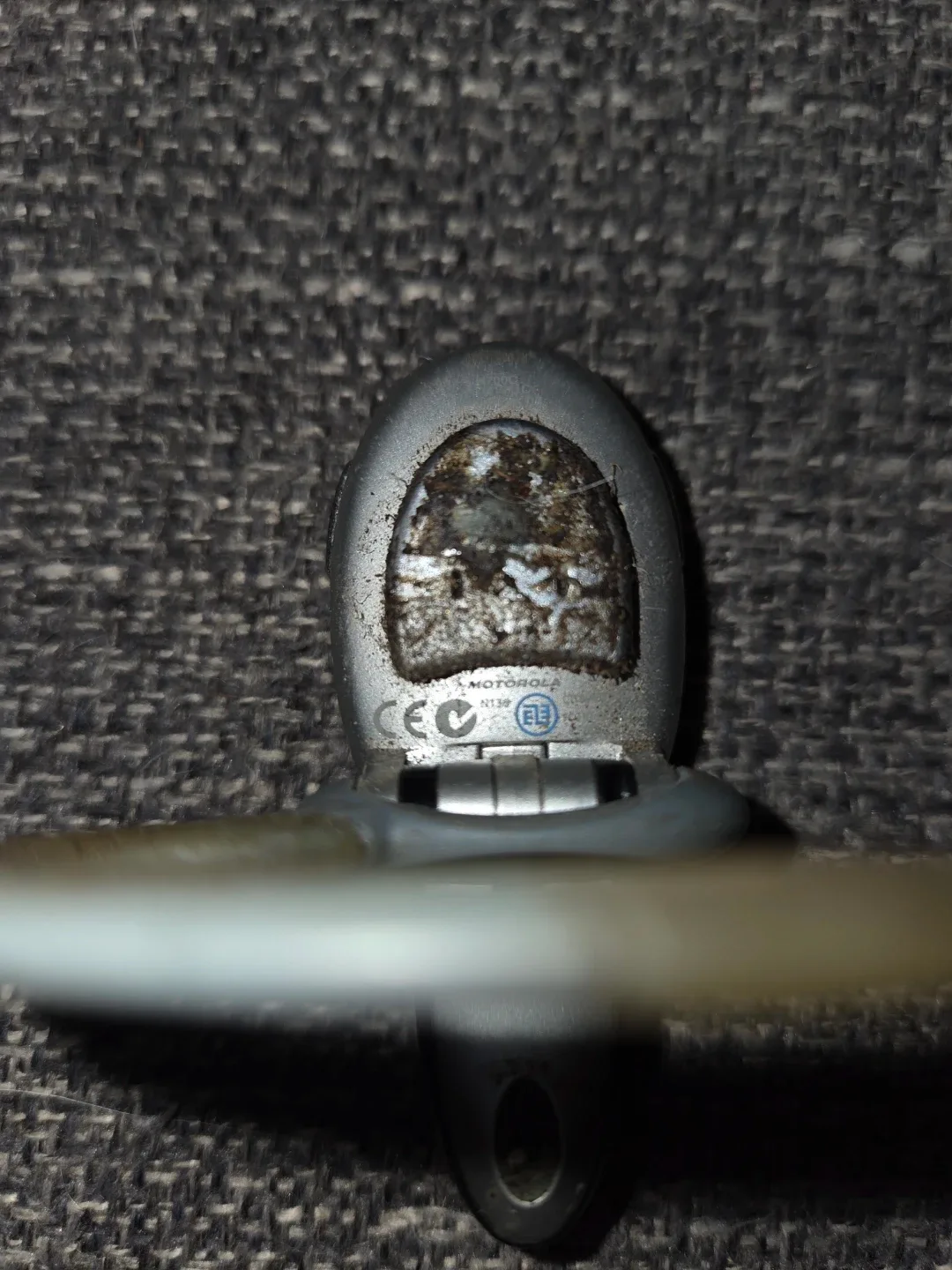 #cleanout Motorola N139 Bluetooth Headset image indicator(3)