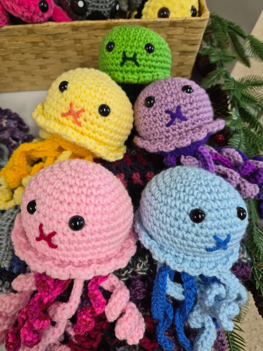 Crocheted Jellyfish Plushies - Assorted Colours image indicator(2)
