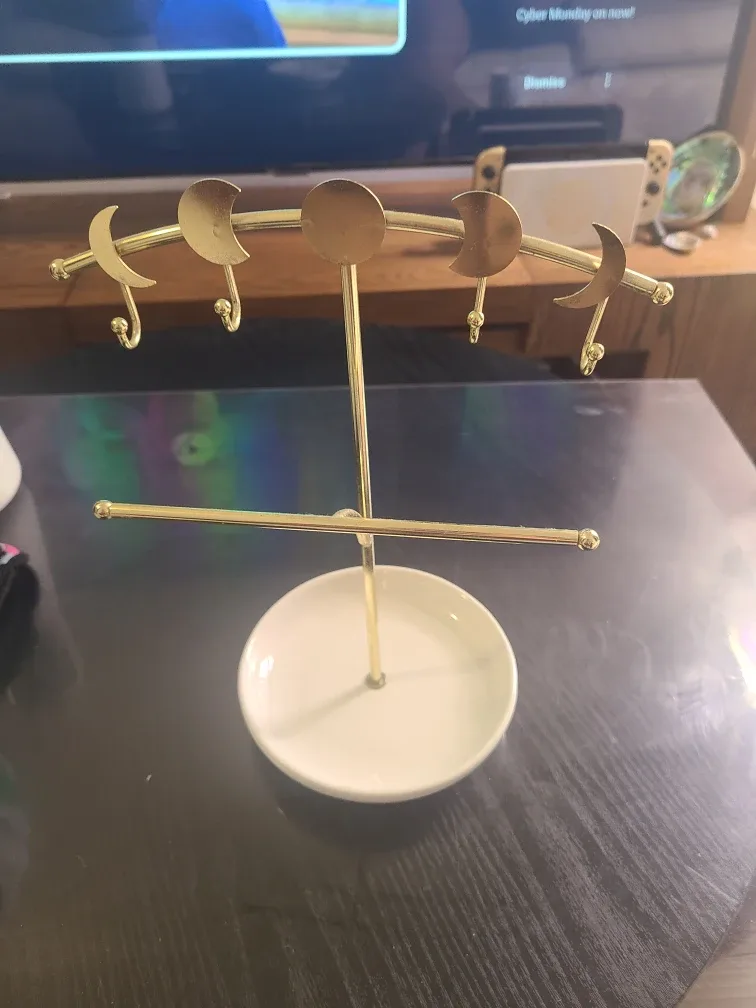 #Cleanout Gold Moon Phase Jewellery Stand