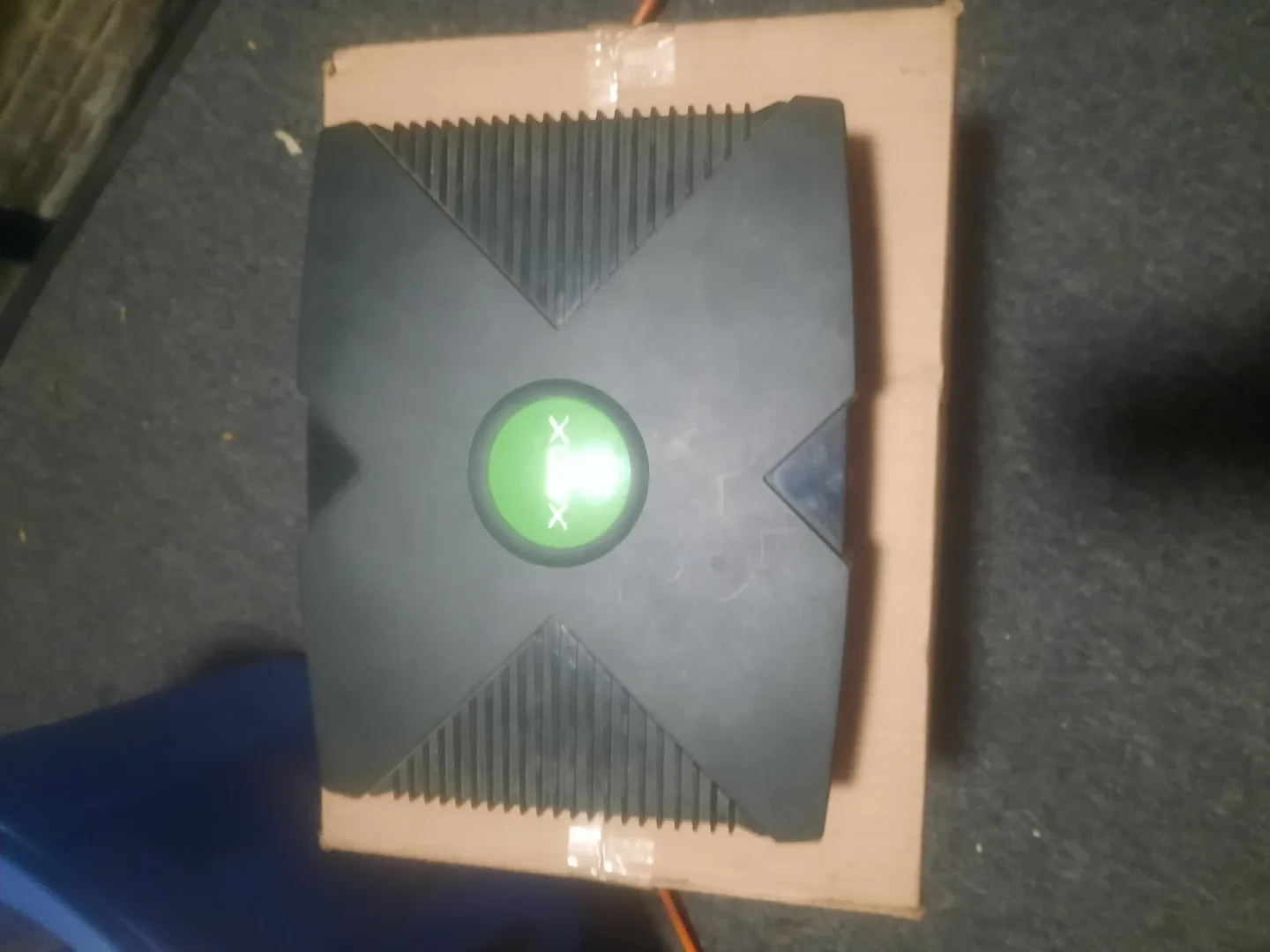 Original Xbox Console with Controller image indicator(2)