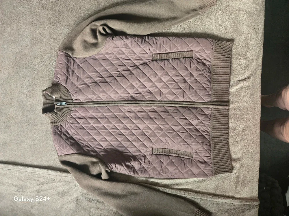 Men's Quilted Zip-Up Jacket - Size Large image indicator(4)